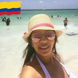 Meet your Posher, Diana lucia